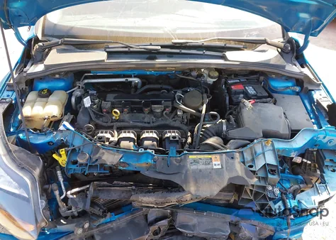 2014 Ford Focus Titanium из США, поврежденный, VIN 1FADP3N29EL210861